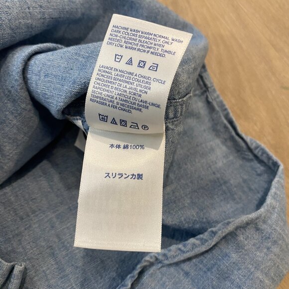 Lands’ End Men’s Blue Chambray Button Down Shirt Medium Traditional Fit 100% Cot - Picture 6 of 8